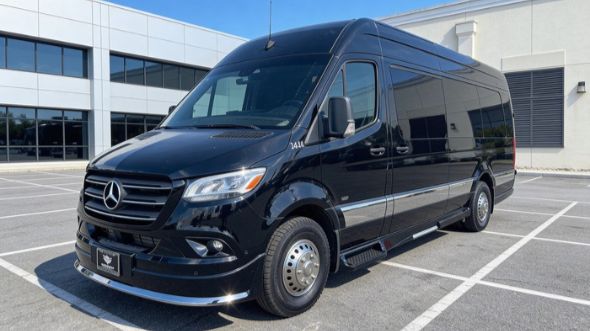 10 passenger sprinter van torrance