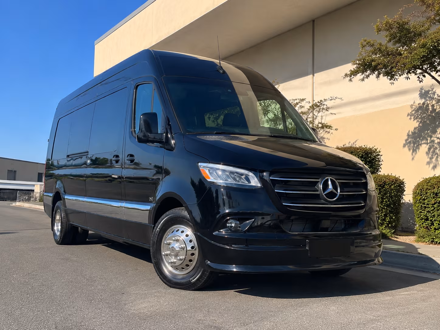 torrance 10 passenger sprinter van